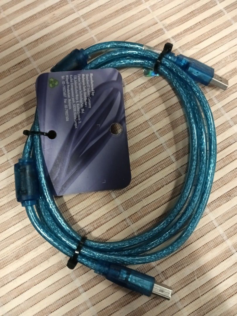 Cable printer (Category: Cables & Adaptors) located in Kuala Lumpur. Submitted by putrajaya86 (Listing ID 1356444564, Image 2). Description: cable printer blue color.