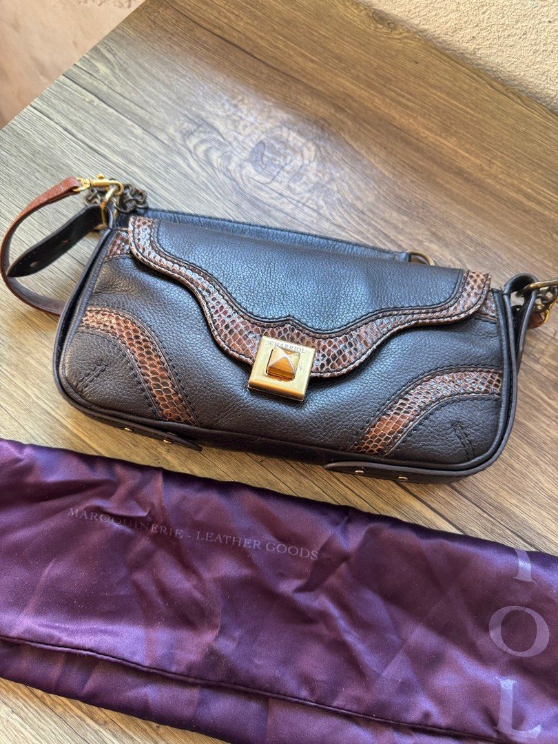 Charriol Shoulder bag (Category: Luxury Bags & Wallets) located in Manila. Submitted by pau01_ (Listing ID 1356502453, Image 2). Description: With dustbag, Snake Skin leather.