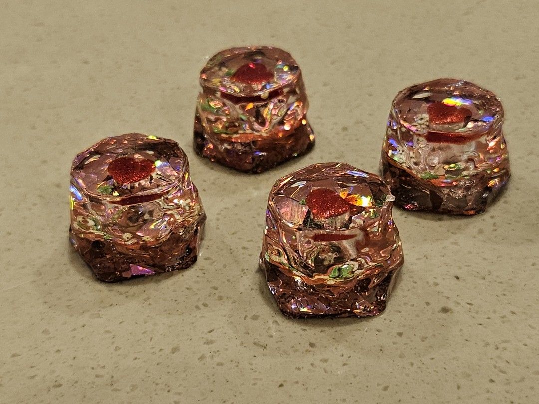 Custom guitar knobs (Category: Music Accessories) located in Singapore. Submitted by annabellekhooweien (Listing ID 1356593863, Image 1). Description: handmade. 6mm pot shaft.