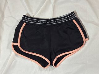 (Category: ) located in . Submitted by achelsstuffandclothes (Listing ID 1356484511, Image 1). Description: .