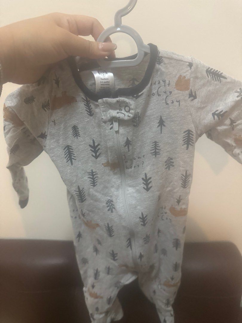 Gerber frogsuit 3-6 months (Category: Babies & Kids Fashion) located in Makati City. Submitted by 86jan (Listing ID 1356602710, Image 2). Description: Gerber frogsuit 3-6 months .