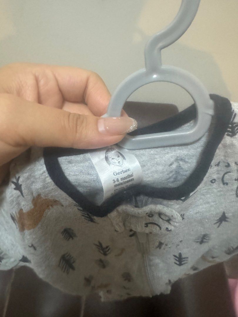 Gerber frogsuit 3-6 months (Category: Babies & Kids Fashion) located in Makati City. Submitted by 86jan (Listing ID 1356602710, Image 3). Description: Gerber frogsuit 3-6 months .
