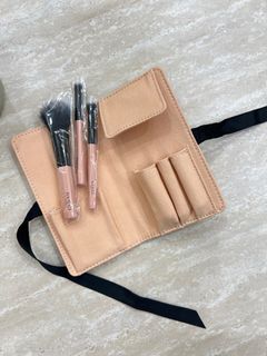 由 ninaboutique (刊登 ID 1356523542，圖片 1) 提交，位於 的 (類別：)，說明：。