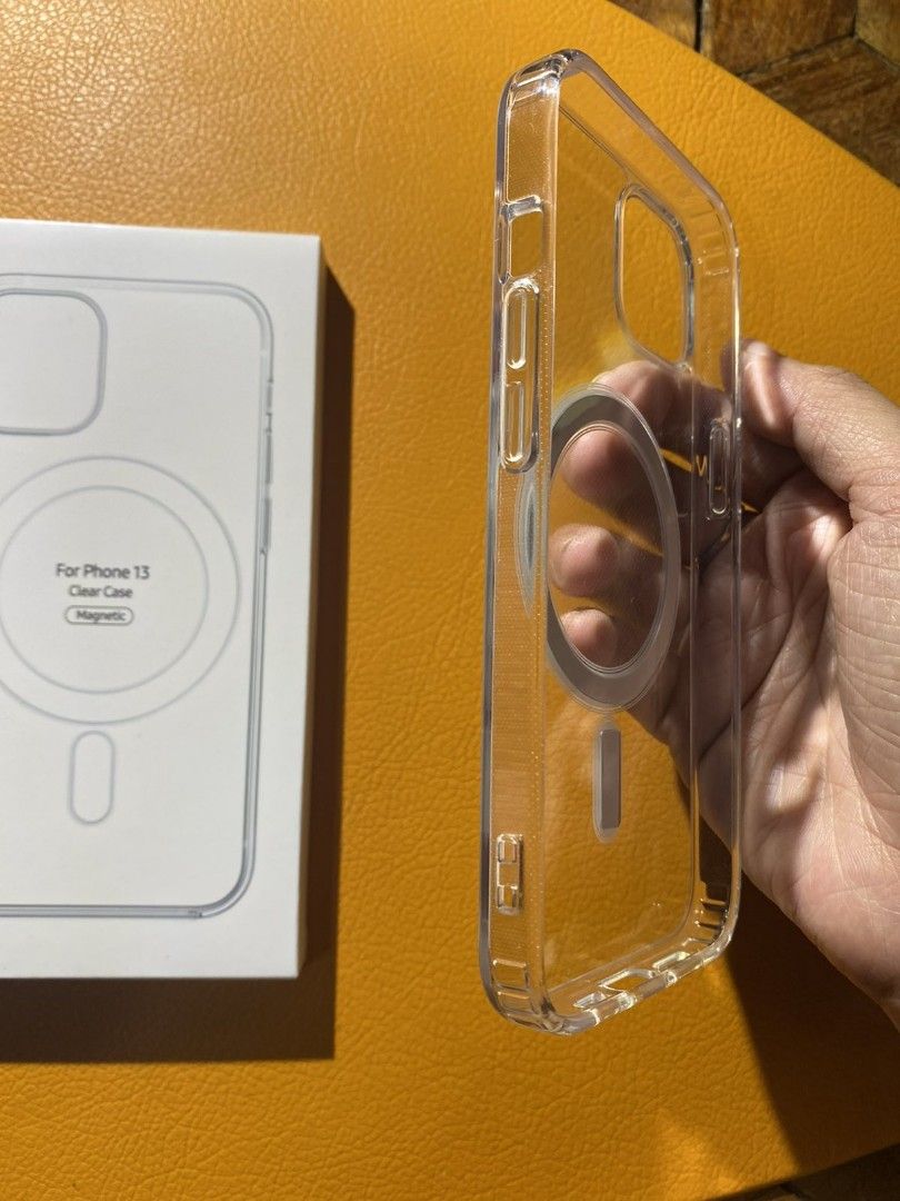 iPhone 13 Clear Case (Category: Cases & Sleeves) located in Manila. Submitted by mercedgret74092 (Listing ID 1356467693, Image 2). Description: Available on hand.