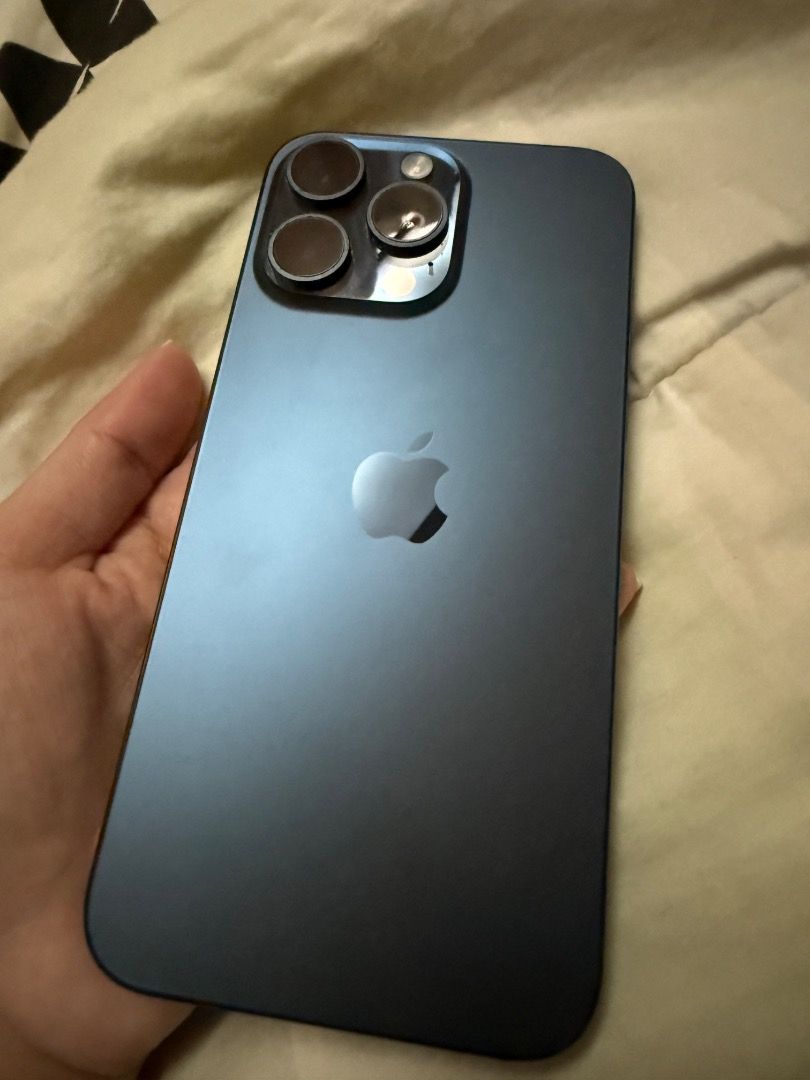 Iphone 15 pro max globe locked (Category: iPhone 15 Series) located in Caloocan City. Submitted by delariarte.inigo-64057 (Listing ID 1356467206, Image 3). Description: Globe locked Bought December 2023.