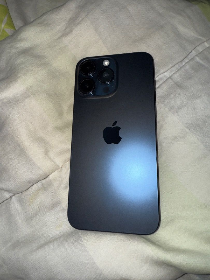 Iphone 15 pro max globe locked (Category: iPhone 15 Series) located in Caloocan City. Submitted by delariarte.inigo-64057 (Listing ID 1356467206, Image 2). Description: Globe locked Bought December 2023.