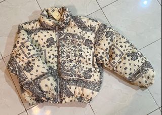 (Kategori: ) berada di . Dikirim oleh nouraboutique2 (ID iklan 1356557337, Gambar 1). Deskripsi: .