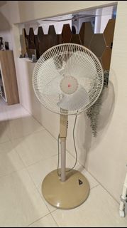 (Category: ) located in . Submitted by light34 (Listing ID 1356542353, Image 1). Description: .
