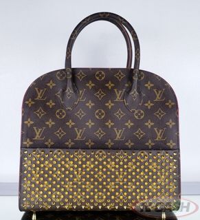 (Category: ) located in . Submitted by luxury_by_n-cash (Listing ID 1356466852, Image 1). Description: .