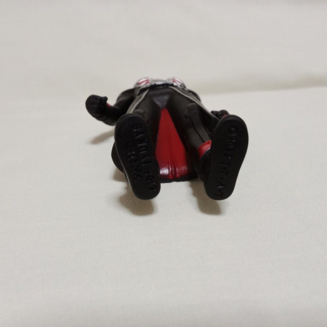(Loose) Kamen or Masked Rider Wizard Action Figure Bandai (Category: Toy Figures) located in Singapore. Submitted by atlasarc (Listing ID 1356490336, Image 3). Description: Masked Rider Wizard Action Figure, by Bandai 2012. Loose figure from Bandai Candy toy, without packaging box, used previously for display purpose. Item condition is very good. Figure is about 11cm tall..