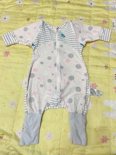 (Category: ) located in . Submitted by momma_buys (Listing ID 1356560966, Image 1). Description: .