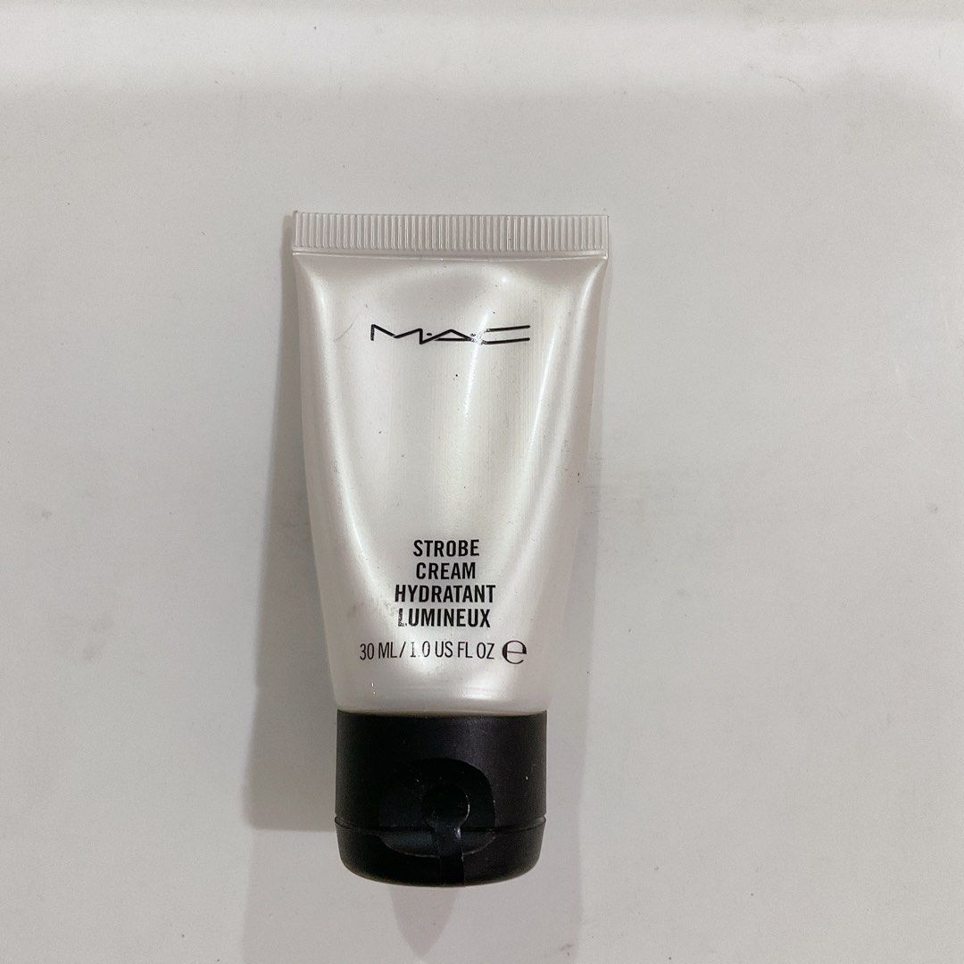 MAC Strobe Cream 30ml (Category: Makeup) located in Manila. Submitted by lessentiel.ph (Listing ID 1356435905, Image 1). Description: .