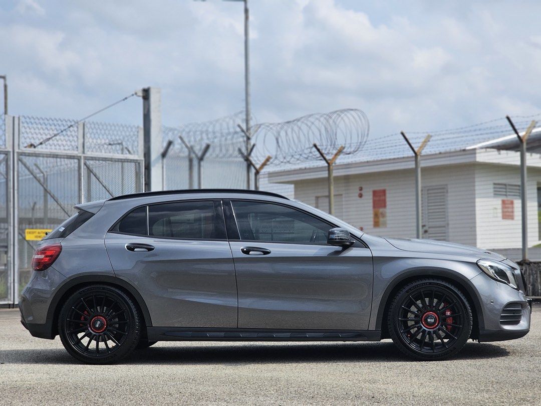 梅赛德斯-奔驰 AMG GLA 系列 GLA 180 AMGLINE PREMIUM PLUS 夜色版 自动挡62872685153537112