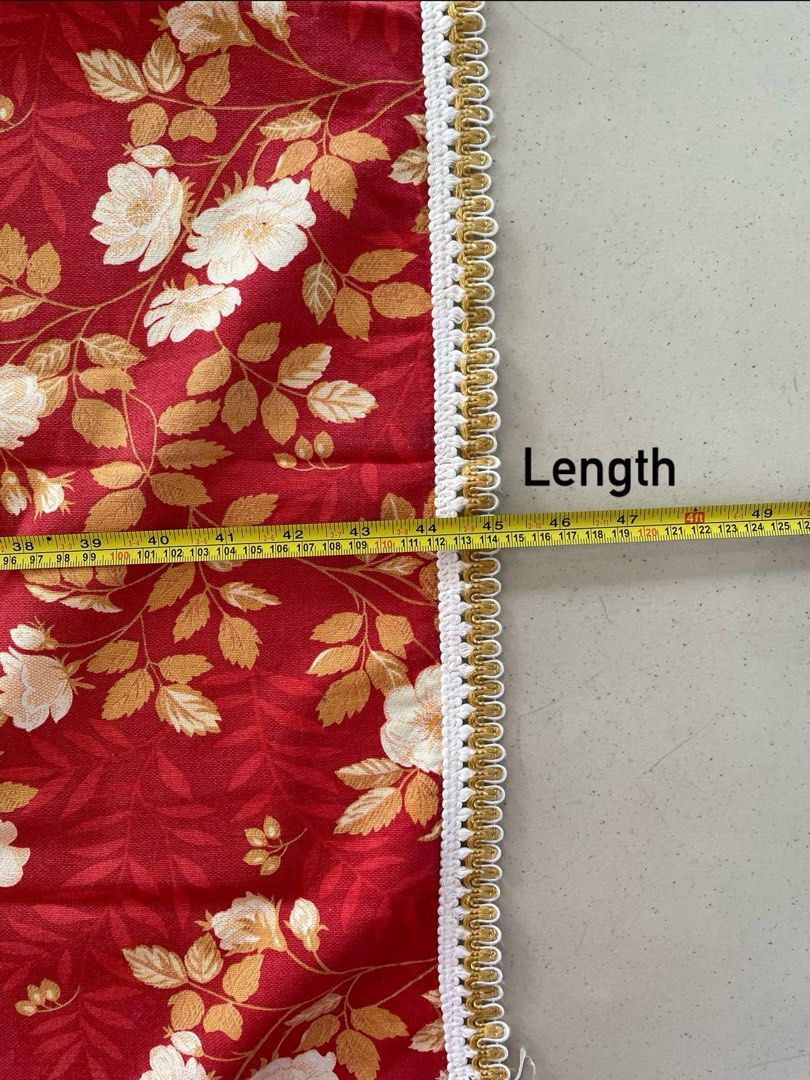 Red Tablecloth with Flowers and Leaves (Category: Table Linen & Textiles) located in Quezon City. Submitted by meggoquingco (Listing ID 1356509328, Image 3). Description: .