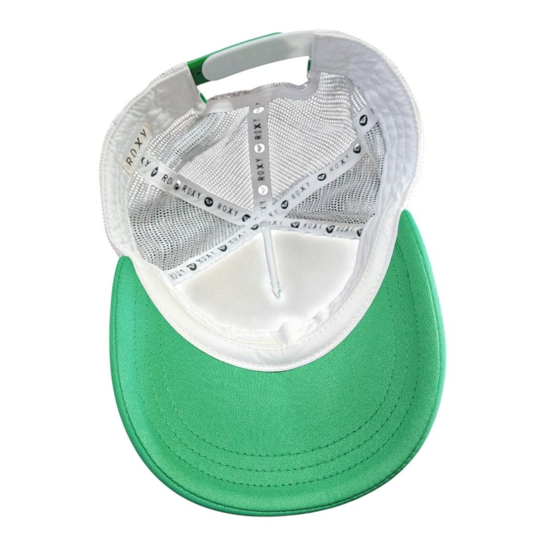 Roxy Trucker Cap Adult Snapback (Category: Caps & Hats) located in Meycauayan. Submitted by MP_Shop (Listing ID 1356448518, Image 2). Description: Roxy Trucker Cap Color rate 9/10 300 + Shipping Fee Need wash issue: hairline on print Shipping: J&T Payment: Gcash Loc: Meycauayan Bulacan.