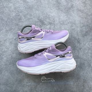 (Kategori: ) berada di . Dikirim oleh tpsneakers_ (ID iklan 1356543244, Gambar 1). Deskripsi: .