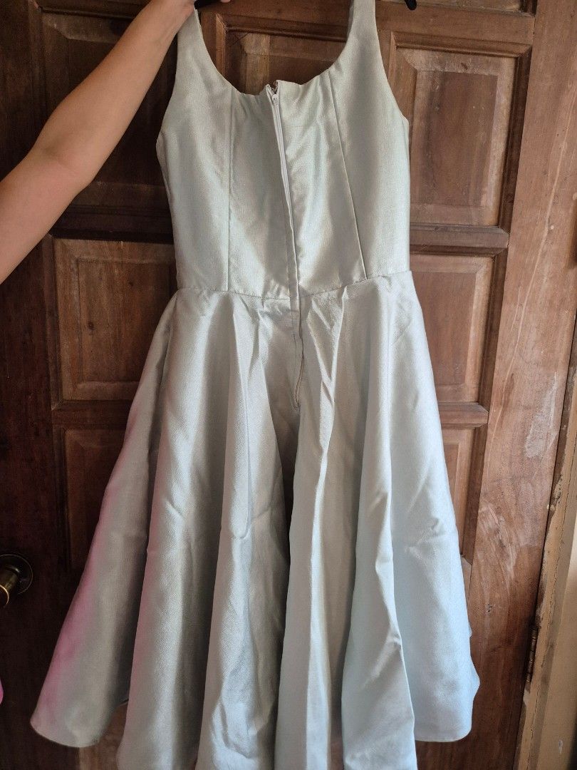 SILVER COCKTAIL DRESS (Category: Evening dresses & gowns) located in Iloilo. Submitted by hellowanderer (Listing ID 1356447285, Image 3). Description: .