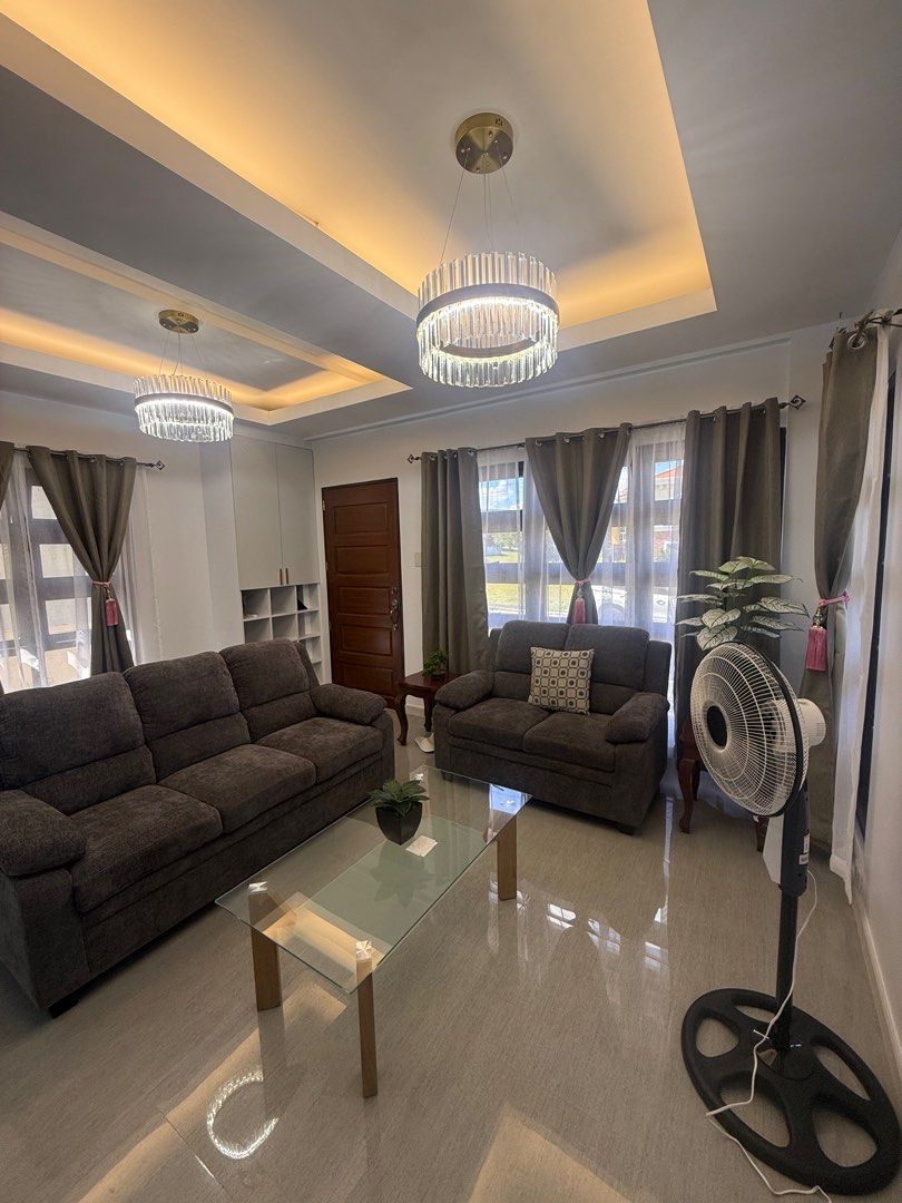 SOUTH FORBES VILLAS (Category: House & Lot) located in Makati City. Submitted by annaleelim (Listing ID 1356489771, Image 1). Description: ✅FOR SALE ✅BNEW HOUSE & LOT ✅SOUTH FORBES VILLAS -NEW IN THE MARKET BRAND NEW FURNISHED 157 SQM LOT AREA 168 SQM FLOOR AREA 4 BEDROOMS WITH ATTIC WITH MAIDS ROOM 1 CAR GARAGE FURNISHED MASTER BEDROOM WITH AIRCON & WATER HEATER CLEAN TITLE UPDATED TAXES & DUES ASKING PRICE: 19M SLIGHTLY NEGO DIRECT TO OWNER .