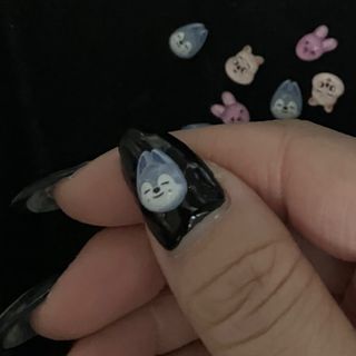 （分類：）位於 。 由 sell_v 提交（商品編號 1356559961，圖片 1）。簡介： 。