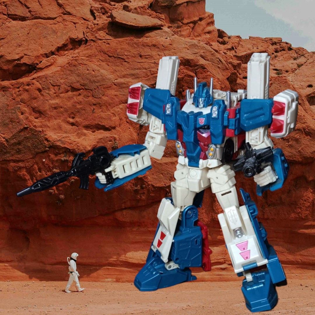 Tansformers Ultra Magnus Authentic (Category: Action & Battle Toys) located in Paranaque City. Submitted by InquisiToyz (Listing ID 1313978732, Image 2). Description: Transformers Combiner Wars Ultra Magnus Authentic Hasbro •Complete Accessories •with box •actual photo •with hard to find Magnus Hammer •Leader Class •payment thru GCash •delivery thru Lalamove/LBC/J&T •item is in Paranaque.
