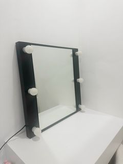 Vanity Mirror