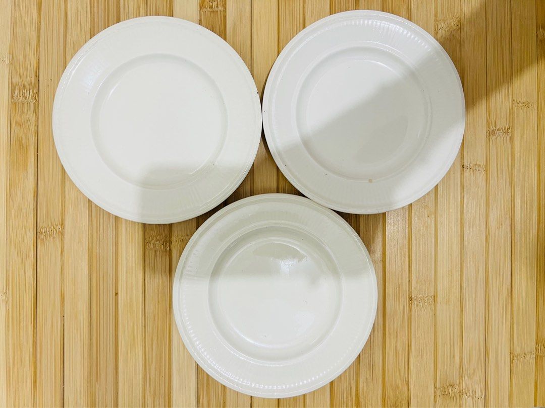 Wedgewood Dessert Plate (Category: Dinnerware & Cutlery) located in Bulacan. Submitted by fancy.surplusera (Listing ID 1356602264, Image 1). Description: Branded surplus item from Fancy Surplusera!!!🤩 Made in England, very thick, vintage and stylish perfect for personal or pictorial accent. Price: 200 each (3pcs avail) Condition: 10/10 Issue: No issue Size: Thickness: 3mm Shipping Delivery: J&T, Flash or Lalamove shouldered by the buyer Surplus 