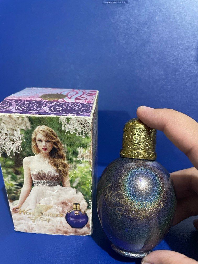Wonderstruck by Taylor Swift Perfume (Category: Fragrance & Deodorants) located in Plaridel. Submitted by graciesgoodies (Listing ID 1356556105, Image 2). Description: Vintage Wonderstruck Perfume by Taylor Swift Collector’s piece 30ml bottle with 15ml juice left.