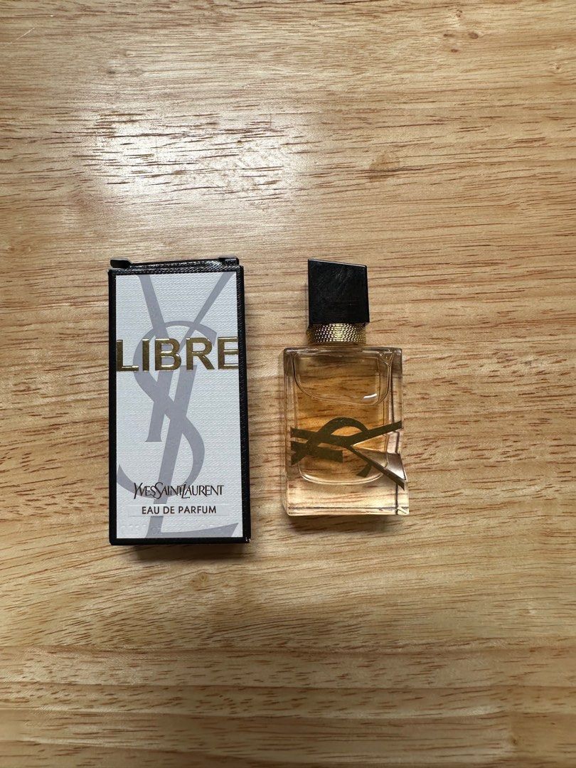 YSL Libre EDP MINI 7.5ml (dab type) (Category: Fragrance & Deodorants) located in Cebu City. Submitted by cebucitybased (Listing ID 1356567615, Image 2). Description: YSL Libre EDP MINI 7.5ml Dap type With box Bought directly from YSL abroad 1 piece only Please no haggling on this. This is a luxury product. Thank you.