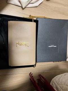 （分類：）位於 。 由 cestlavenus 提交（商品編號 1356518618，圖片 1）。簡介： 。