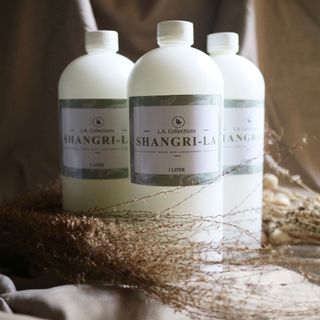 1 Liter water based humidifier scent and room spray