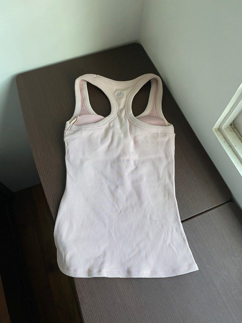 Alo Yoga Support Rib-Knit Tank In Light Pink (XS) (Category: Activewear) located in San Pedro. Submitted by gumamelagal (Listing ID 1356746877, Image 2). Description: 🩷 retails for 3,400 + international shipping 🩷 barely used mop: gcash, bdo mod: j&t, lalamove.
