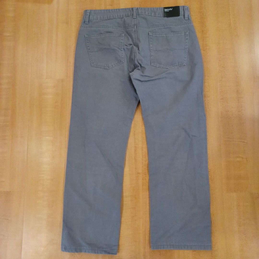 Bench Gray Chinos 35 (Category: Chinos) located in Makati City. Submitted by path.walker (Listing ID 1356711629, Image 2). Description: .