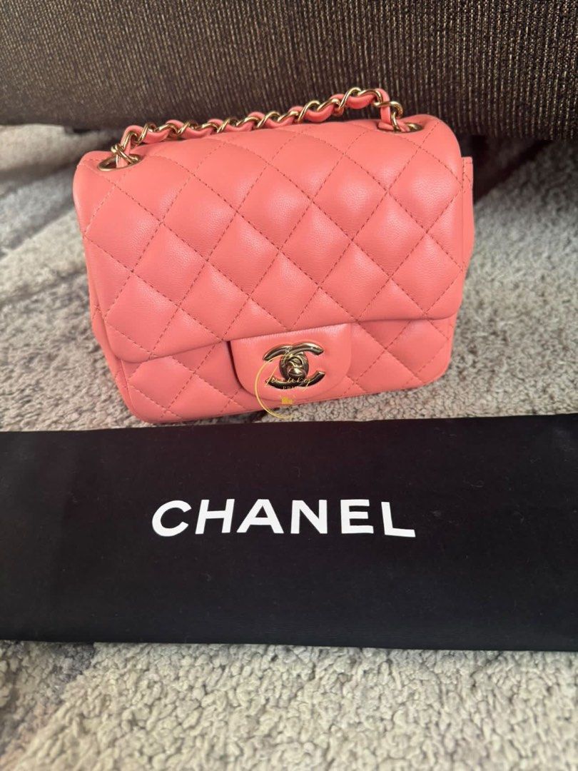 Chanel Mini Square microchip (Category: Luxury Bags & Wallets) located in Cebu City. Submitted by jasminellen (Listing ID 1356646424, Image 1). Description: Unused mini square Chanel rare For more items and on hand or for PB service check out @luxurypriveph or @twinshoppersph on IG.