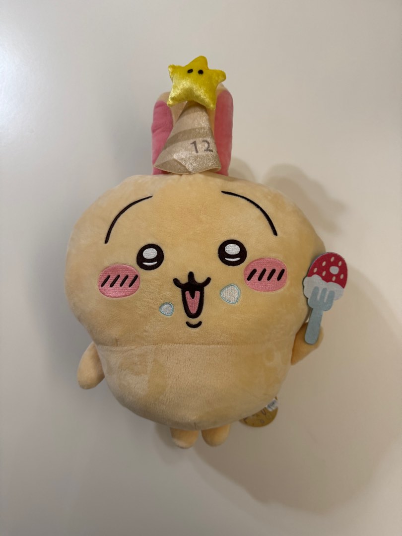 Chiikawa Usagi 生日大公仔 Chii 小八 Usagi 吉伊卡娃, 興趣及遊戲, 玩具 & 遊戲類 - Carousell