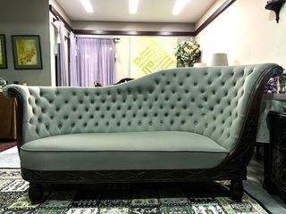 (Category: ) located in . Submitted by yellowwardrobe (Listing ID 1356663947, Image 1). Description: .