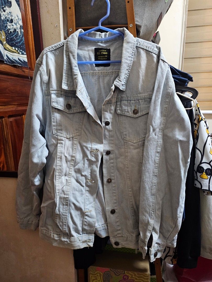Denim Jacket (Category: Coats, Jackets and Outerwear) located in Antipolo. Submitted by satisfactorylemon (Listing ID 1356695439, Image 1). Description: Generic denim jacket Size Large but fits Medium best. No issues, used lightly.