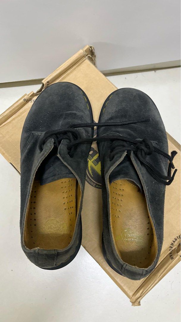 dr marten (Category: Loafers) located in Sungai Buloh. Submitted by haiklazhar (Listing ID 1356694775, Image 3). Description: want to let go dr marten shoe.