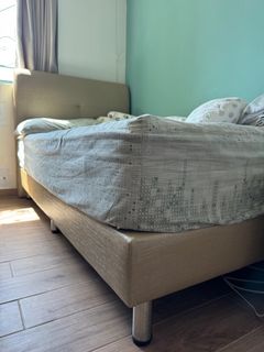 (Category: ) located in . Submitted by ilfsm (Listing ID 1356630902, Image 1). Description: .