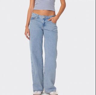 （分類：）位於 。 由 sellingbrandnewclothes 提交（商品編號 1356747858，圖片 1）。簡介： 。