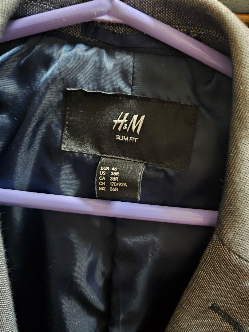 H&M Sports Coat/Jacket/Blazer (Category: Coats, Jackets and Outerwear) located in Antipolo. Submitted by satisfactorylemon (Listing ID 1356719393, Image 3). Description: H&M sports coat/jacket/blazer Barely used, no issues or stains Decluttering *not sure of size, pls refer to tag. fits well on medium body.