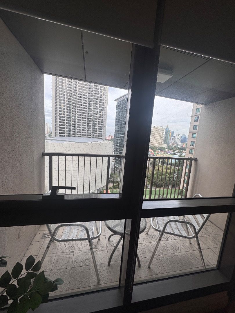 JOYA LOFTS STUDIO UNIT FOR SALE (Category: Apartments & Condos) located in Manila. Submitted by lorin.bindal (Listing ID 1356646296, Image 2). Description: JOYA LOFTS LOCATED ACROSS ROCKWELL POWERPLANT MALL CLEAN TITLE STUDIO SEMI FURNISHED 14TH FLOOR .