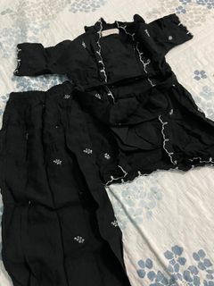 (Category: ) located in . Submitted by suri.newpreloved (Listing ID 1356643979, Image 1). Description: .
