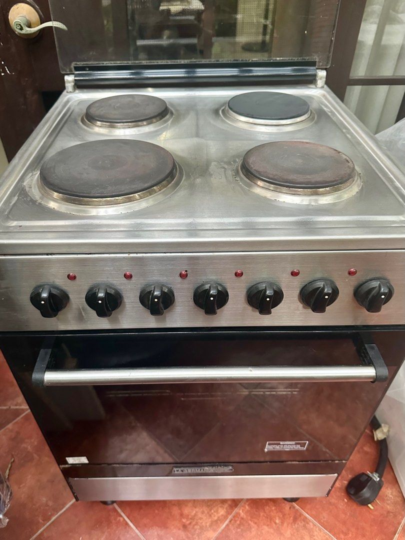 La Germania Electric Cooking Range (Category: Other Kitchen Appliances) located in Quezon City. Submitted by bonggabuys (Listing ID 1356628696, Image 2). Description: La Germania Electric Cooking Range 60cm width - 6004 series (specs in attached picture) 4 electric burners (1 burner newly replaced) Lighting indicators brand new Newly inspected Shipping c/o buyer.