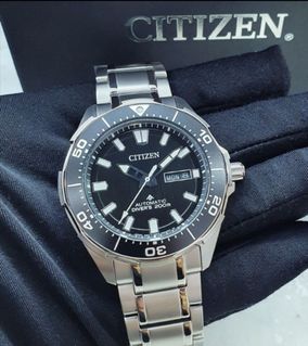 (Category: ) located in . Submitted by notorious_watches (Listing ID 1356708065, Image 1). Description: .