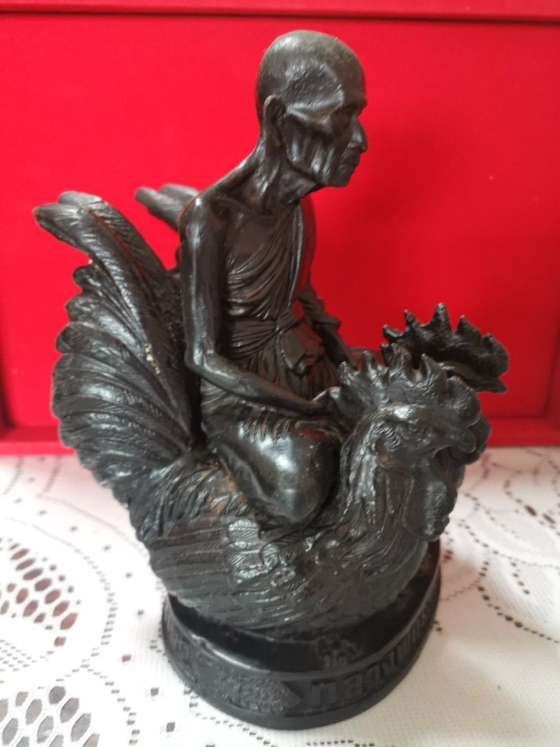 LP Ruay Bucha Wat Tako Roon Saoha Twin Rooster, Hobbies & Toys ...