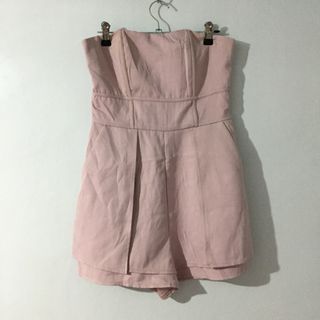 (Category: ) located in . Submitted by closetbymrte (Listing ID 1356637902, Image 1). Description: .