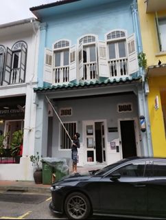 (Category: ) located in . Submitted by renovation_expert (Listing ID 1356801862, Image 1). Description: .