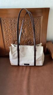 (Kategori: ) berada di . Dikirim oleh vimary_collection (ID iklan 1356755373, Gambar 1). Deskripsi: .
