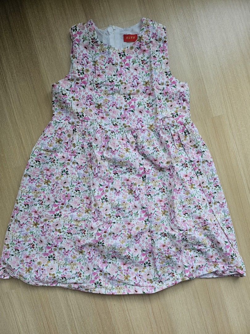 Mini Mimi size 12 (Category: Babies & Kids Fashion) located in Cebu City. Submitted by memcy (Listing ID 1356638219, Image 1). Description: .