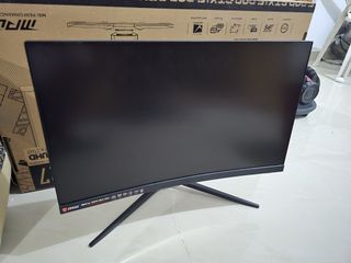 （分類：）位於 。 由 lukaschan 提交（商品編號 1356768498，圖片 1）。簡介： 。
